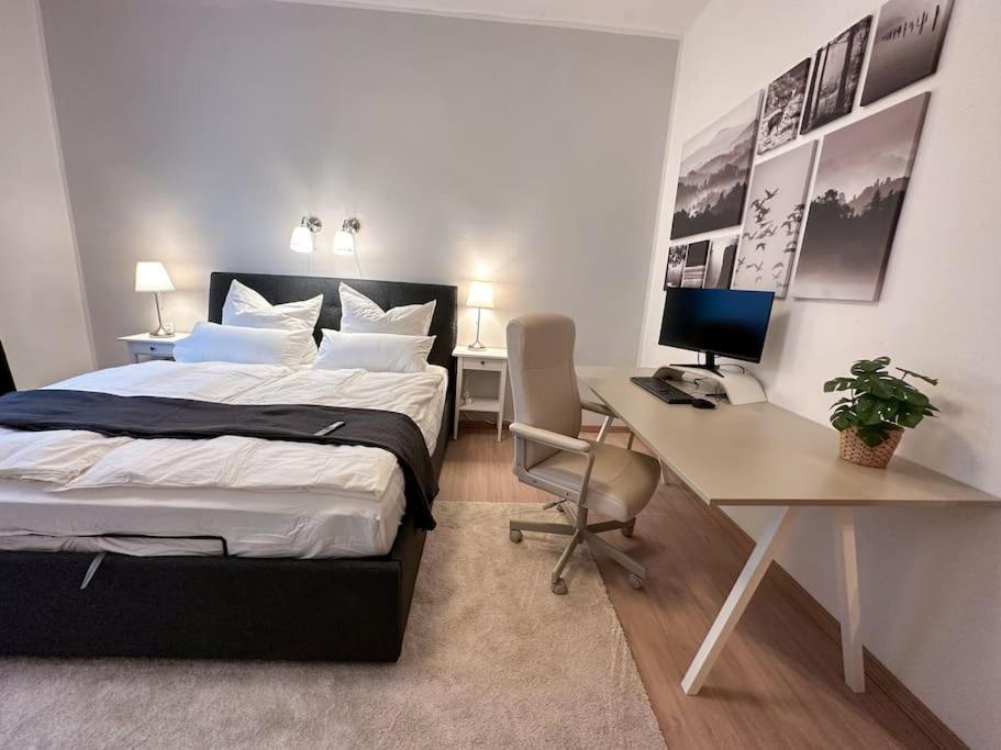 Modern City Apt. -With 2 Tv, Netflix And Work Desk Essen Exteriér fotografie